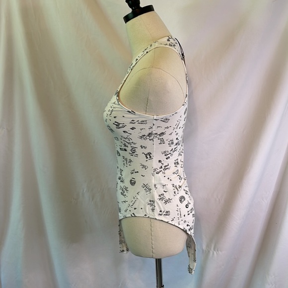 NWT Bershka Cute Graffiti Bodysuit - Picture 4 of 7